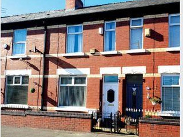 2 Bedrooms Terraced house for sale in 9 Carna Road, Nr Stockport, Greater Manchester SK5