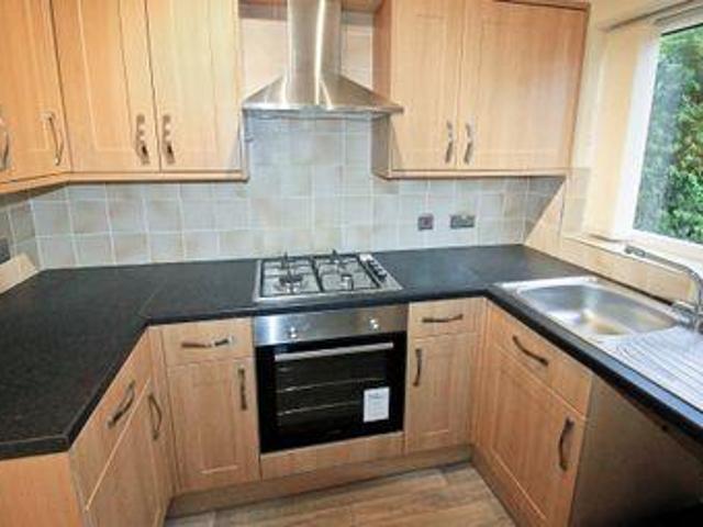 2 Bedrooms Town house for rent in Grafton Court, Darwen BB3