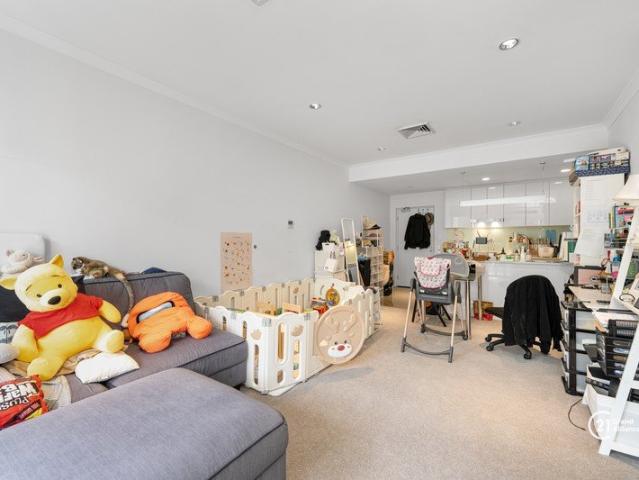 2 BEDROOMS WITH 2 BALCONIES