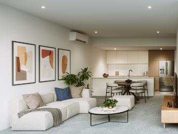 2 bedrooms with ensuites + rare guest toilet, dual aspects