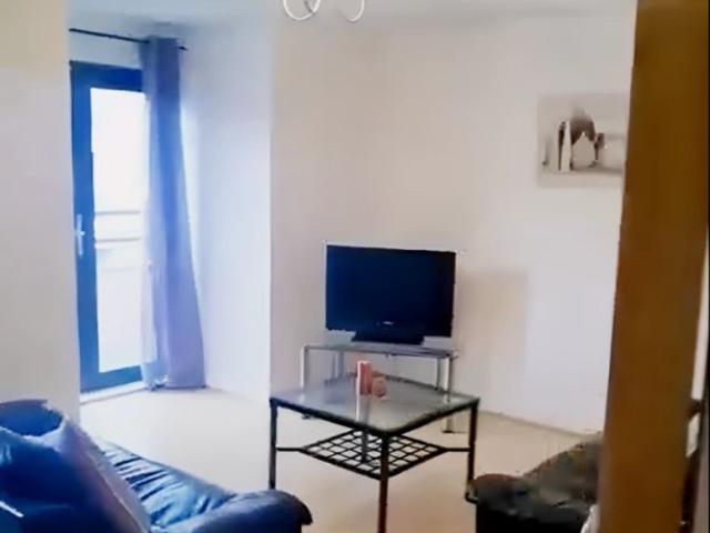 2 bedrooms 2 bathrooms