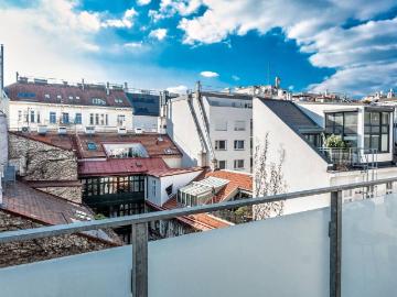 2 Bedrooms | 7 Min to City Center | U1 Taubstummengasse | With Sunny Terrace, Vienna Amsterdam Apartments for Rent