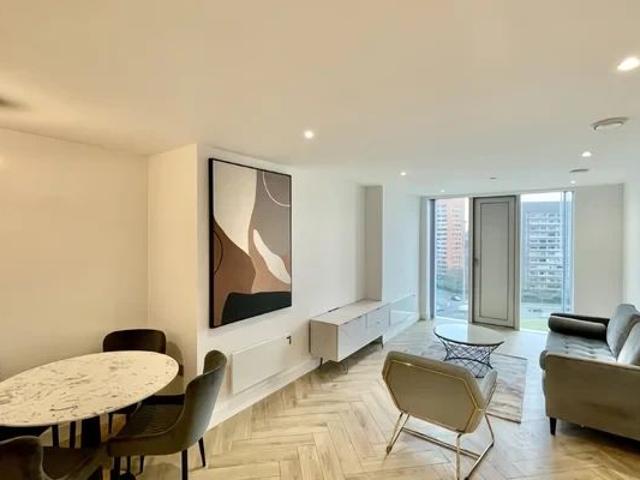 2 Beds 2 baths