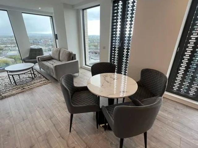 2 Beds 2 baths