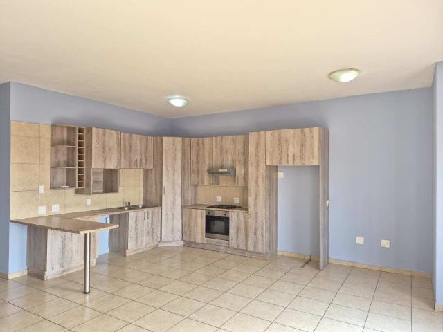 2 BEDS, 2 BATHS APARTMENT TO RENT IN NORKEM PARK