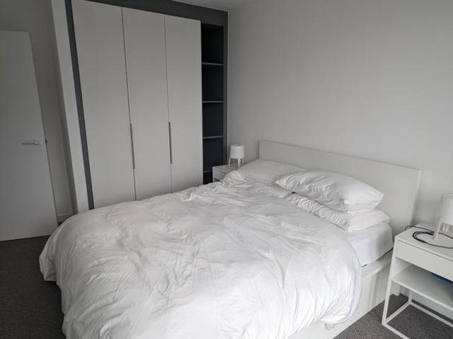 2 Beds Flat 5 mins walk from Whitechapel Station