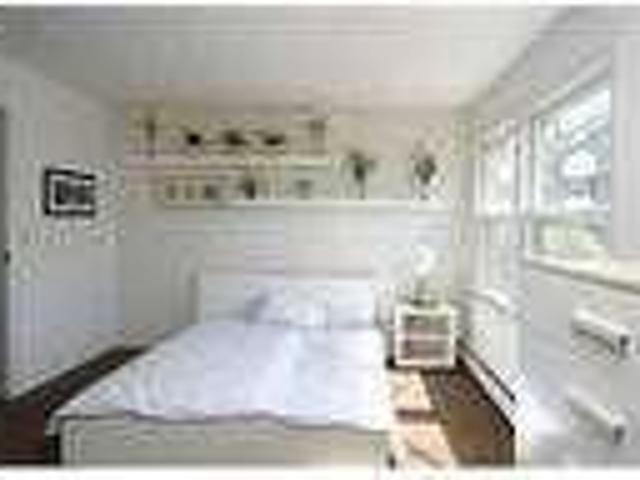 2 Beds Meadowdale Apartments
