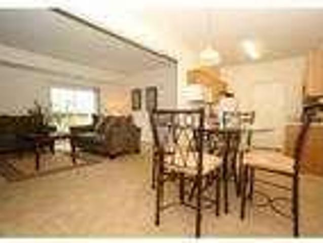 2 Beds Somerset Park