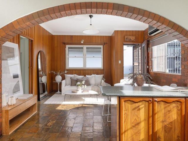 2 beds + study: single level home with future potential