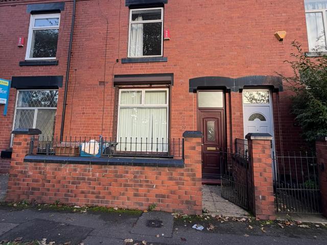 2 beds Terraced £850 pcm To Let Mayfield Rd, Oldham