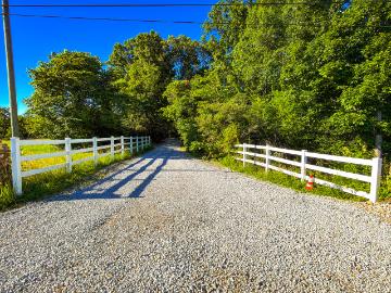 2 Beech Tree Road