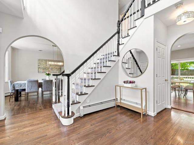 2 Belmar Court