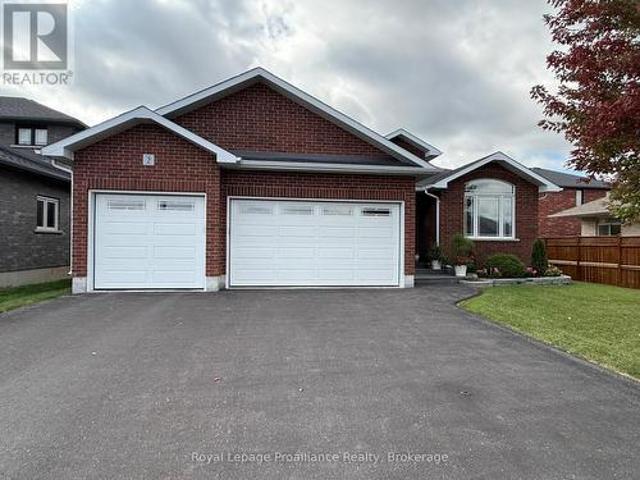 2 Bevan Drive, Belleville Thurlow Ward, ON, K8N 0H8 house for sale | Listing ID X13840 | Royal LePage