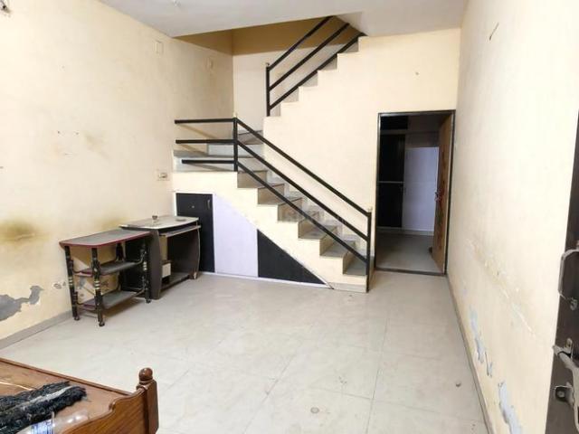 2 BHK Villa in Vejalpur for rent Ahmedabad. The reference number is 20181531