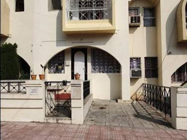 2 BHK Villa in Viman Nagar for resale Pune. The reference number is 20666800