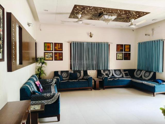 2 BHK Villa in Ghatlodiya for rent Ahmedabad. The reference number is 20983794