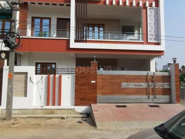 2 BHK Villa in Gomti Nagar for rent Lucknow. The reference number is 20651656