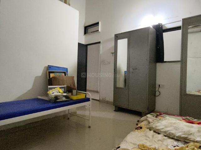 2 BHK Villa in Goregaon East for rent Mumbai. The reference number is 20971253