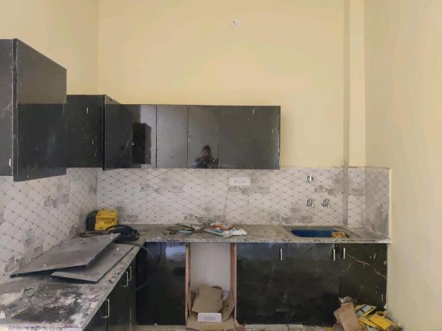 2 BHK Independent House in Bamheta Village for resale Ghaziabad. The reference number is 19112075