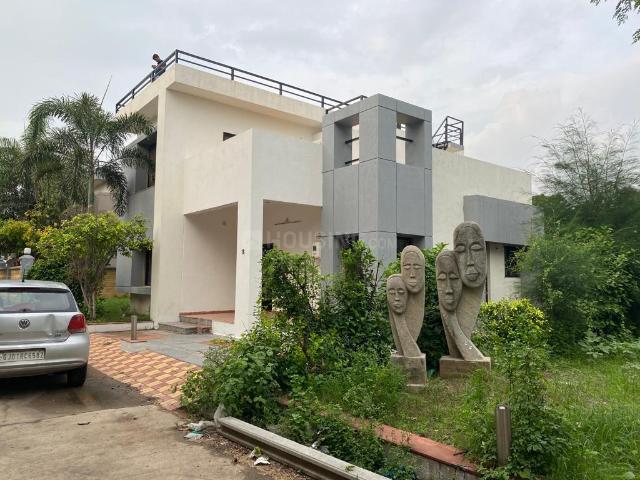 2 BHK Villa in Manipur for rent Ahmedabad. The reference number is 19574435