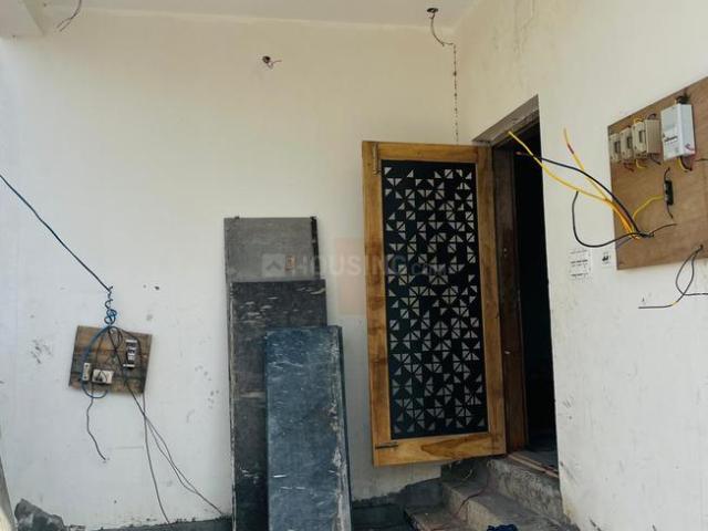 2 BHK Villa in Mudichur for resale Chennai. The reference number is 21086754