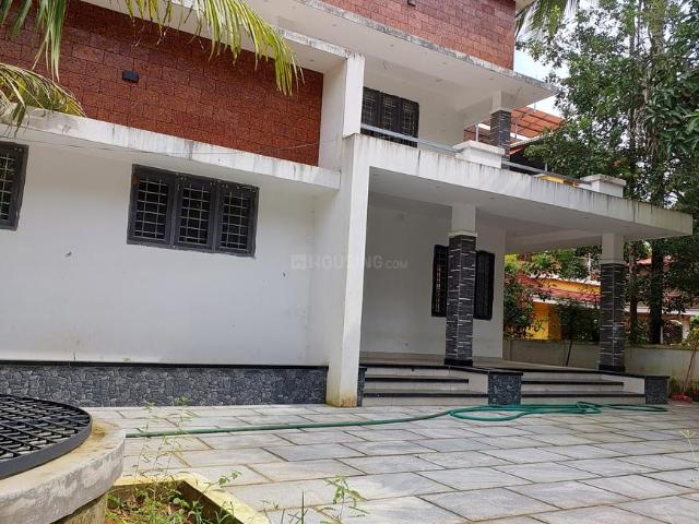 2 BHK Villa in Puthukkad for rent Thrissur. The reference number is 21188276