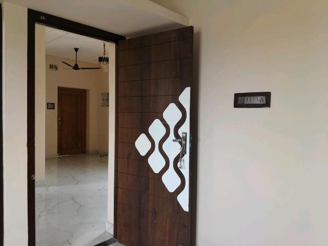 2 BHK Villa in Puzhal for resale Chennai. The reference number is 18419851