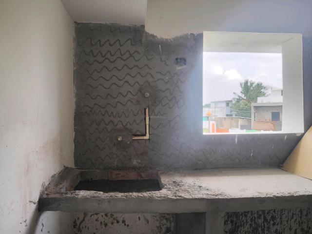 2 BHK Villa in Red Hills for resale Chennai. The reference number is 18419872