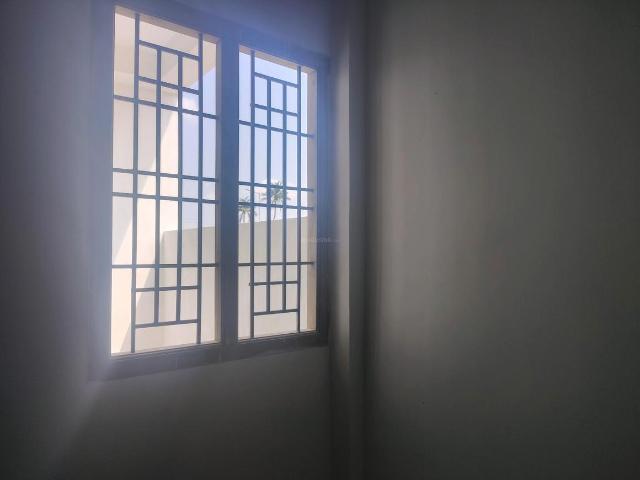 2 BHK Villa in Red Hills for resale Chennai. The reference number is 18837291