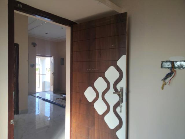 2 BHK Villa in Red Hills for resale Chennai. The reference number is 18837576