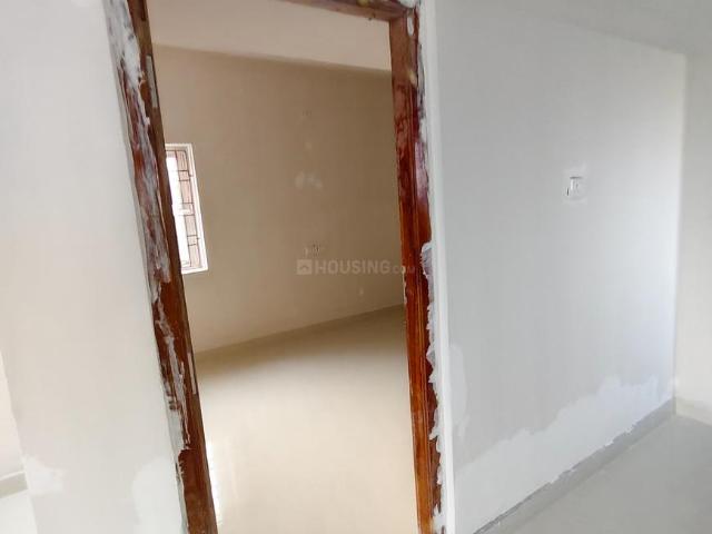 2 BHK Villa in Red Hills for resale Chennai. The reference number is 21220001
