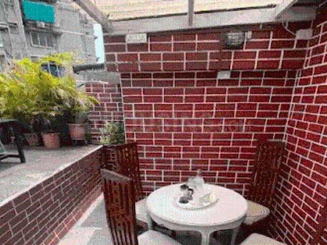 2 BHK Apartment in Colaba for resale Mumbai. The reference number is 21278942