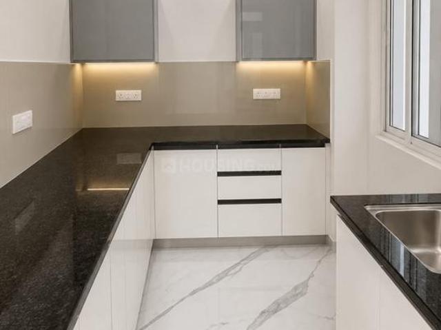2 BHK Apartment in Canal Road for resale Dehradun. The reference number is 20847600
