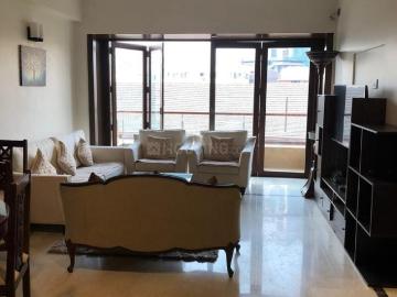 2 BHK Apartment in Churchgate for rent Mumbai. The reference number is 19394903