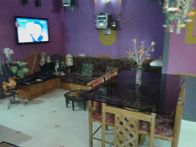 2 BHK Apartment in Chala for rent Vapi. The reference number is 13925277