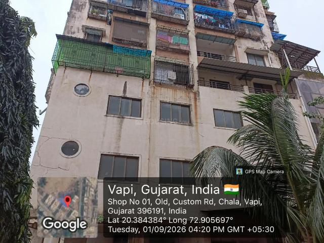 2 BHK Apartment in Chala for rent Vapi. The reference number is 21301300