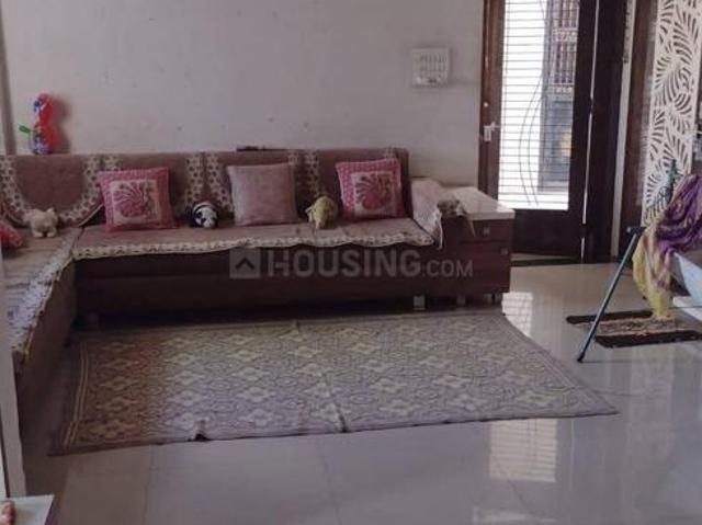 2 BHK Apartment in Chanakyapuri for rent Ahmedabad. The reference number is 20417852