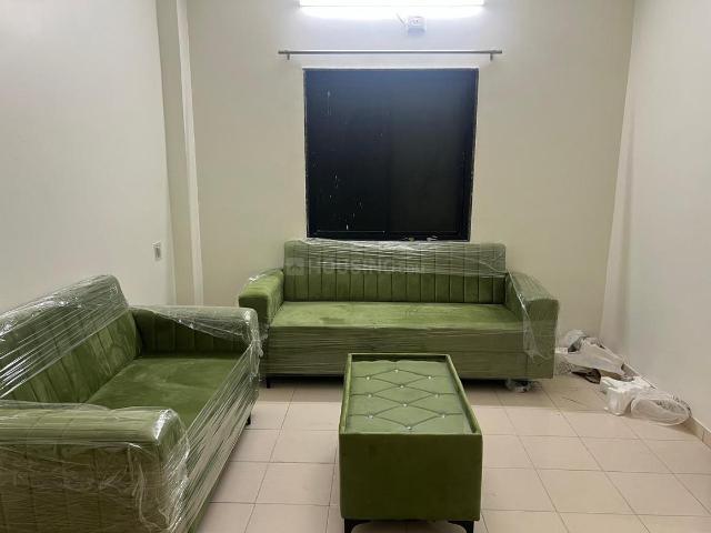 2 BHK Apartment in Chanakyapuri for rent Ahmedabad. The reference number is 21328320