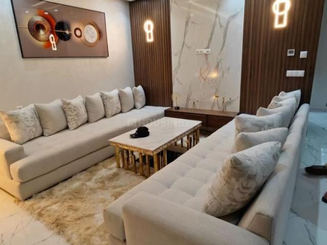 2 BHK Apartment in Chanakyapuri for resale Ahmedabad. The reference number is 21199830