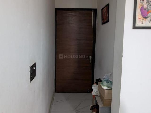 2 BHK Apartment in Chandan Hola for resale New Delhi. The reference number is 20945116