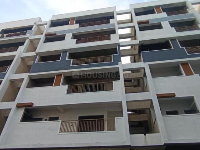 2 BHK Apartment in Chandanagar for resale Hyderabad. The reference number is 18413008