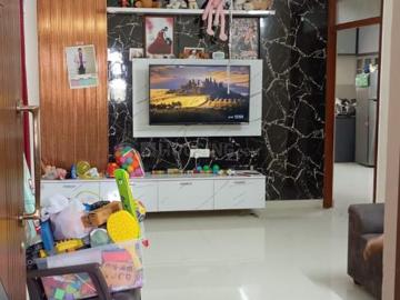 2 BHK Apartment in Chandanagar for resale Hyderabad. The reference number is 20515237