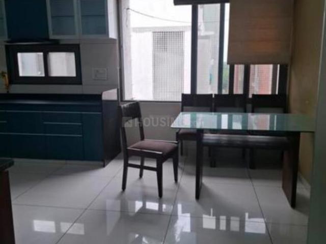 2 BHK Apartment in Chandkheda for rent Ahmedabad. The reference number is 18159709
