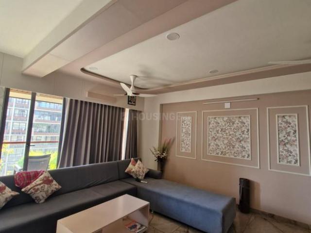 2 BHK Apartment in Chandkheda for rent Ahmedabad. The reference number is 19614801