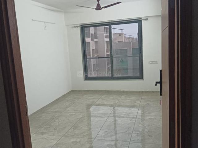 2 BHK Apartment in Chandkheda for rent Ahmedabad. The reference number is 20690971
