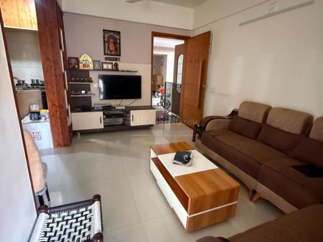 2 BHK Apartment in Chandkheda for rent Ahmedabad. The reference number is 20962485