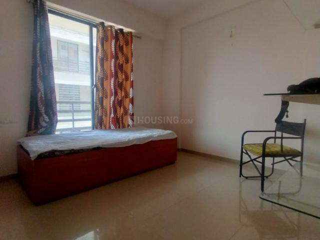 2 BHK Apartment in Chandkheda for rent Ahmedabad. The reference number is 21007947