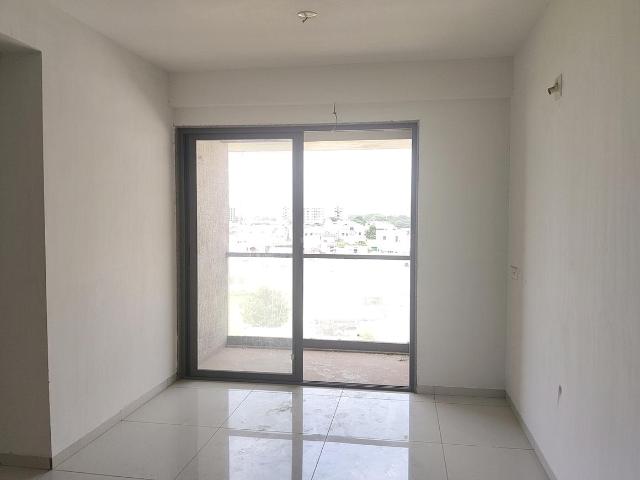 2 BHK Apartment in Chandkheda for rent Ahmedabad. The reference number is 21027601