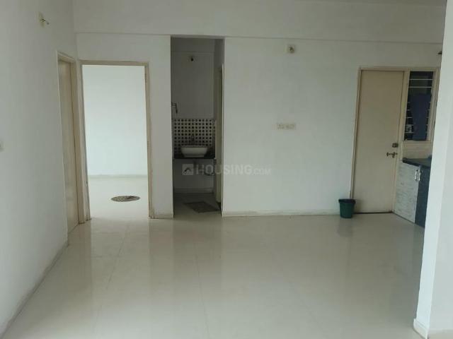 2 BHK Apartment in Chandkheda for rent Ahmedabad. The reference number is 21128108