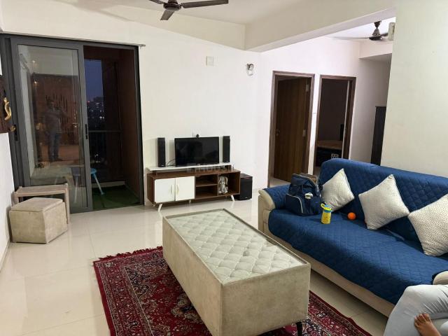 2 BHK Apartment in Chandkheda for rent Ahmedabad. The reference number is 21137425